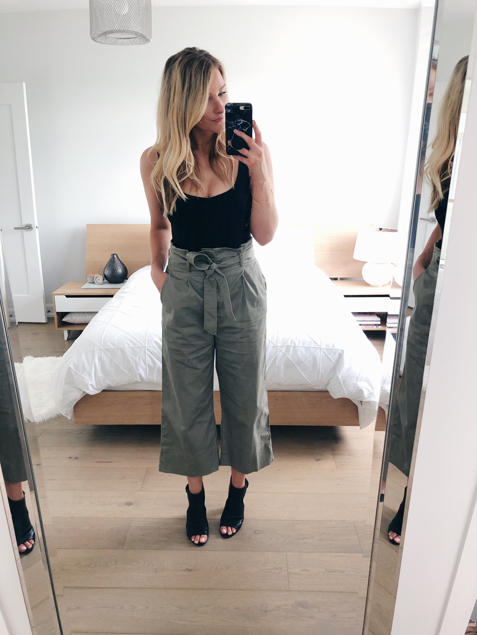 1 person, mirror selfie, blogger clothing try on session