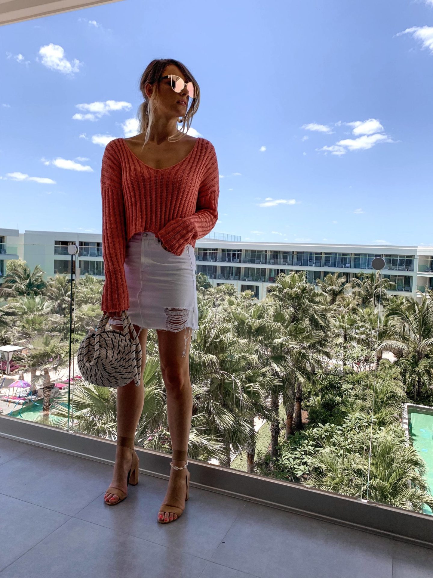 Canadian fashion blogger at all inclusive resort in cute outfit