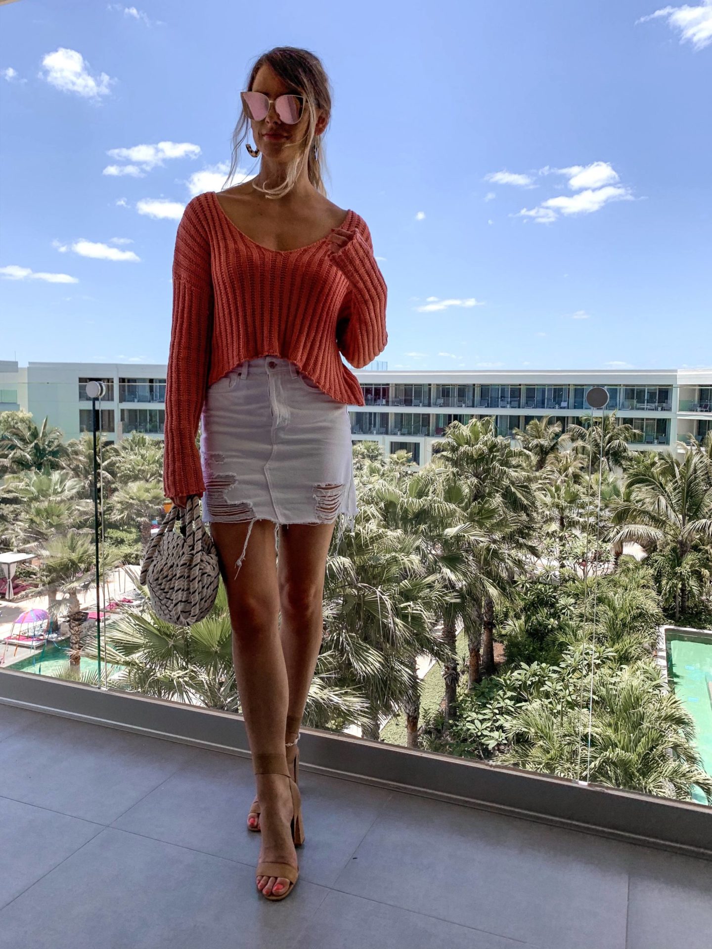 Canadian fashion blogger at all inclusive resort in cute outfit